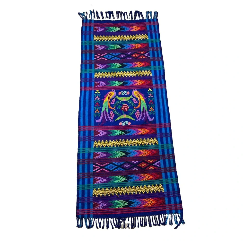 Vtg Guatemalan Table Runner Tapestry /Embroidered 43